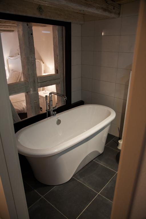 Chambre Le Hupsa Pfannala Saint-Hippolyte  Pokój zdjęcie