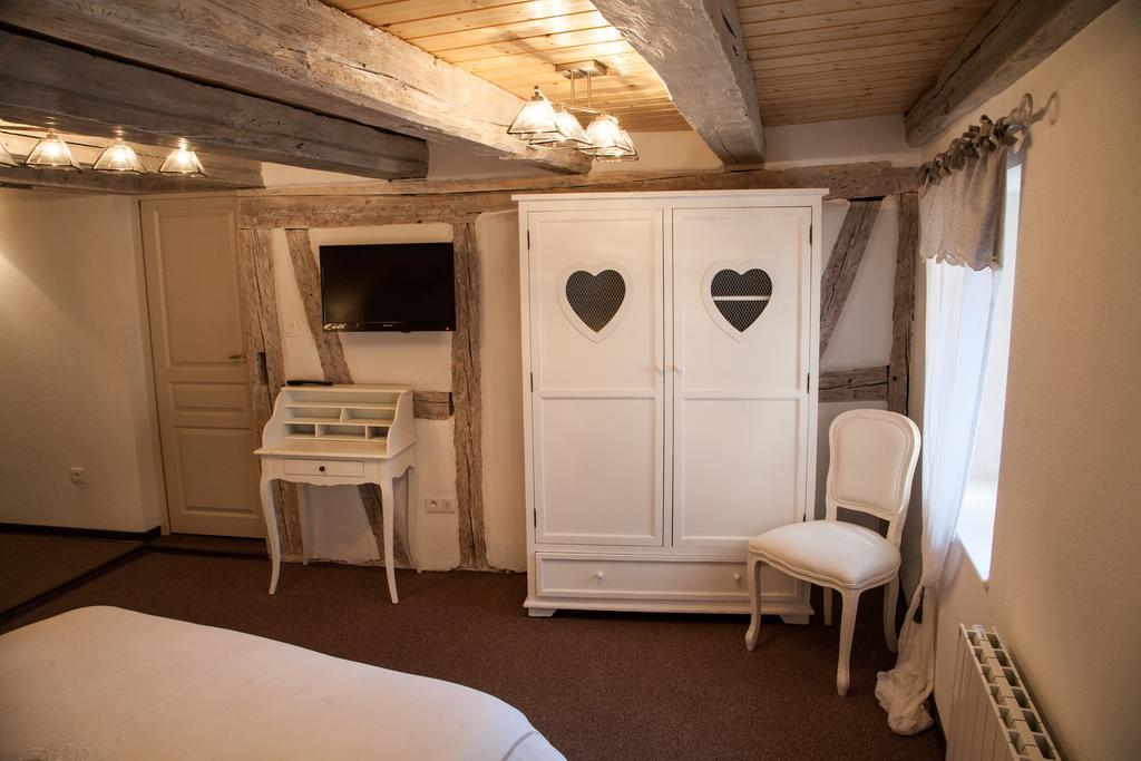 Chambre Le Hupsa Pfannala Saint-Hippolyte  Pokój zdjęcie
