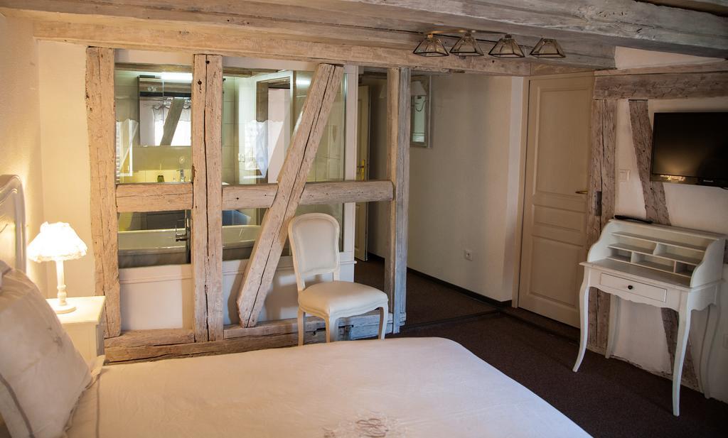Chambre Le Hupsa Pfannala Saint-Hippolyte  Pokój zdjęcie