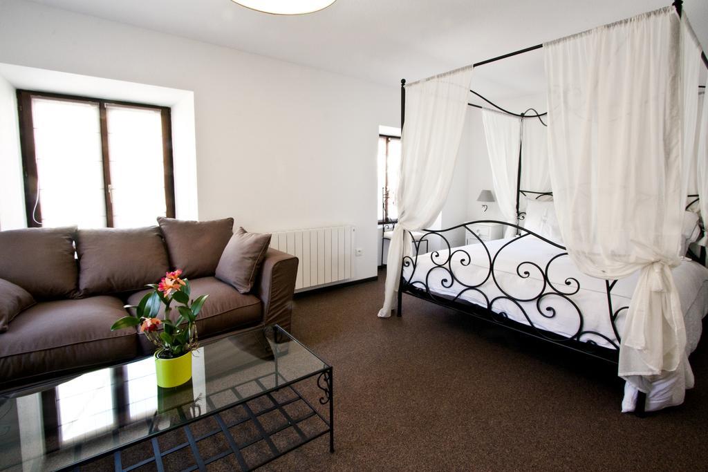 Chambre Le Hupsa Pfannala Saint-Hippolyte  Pokój zdjęcie